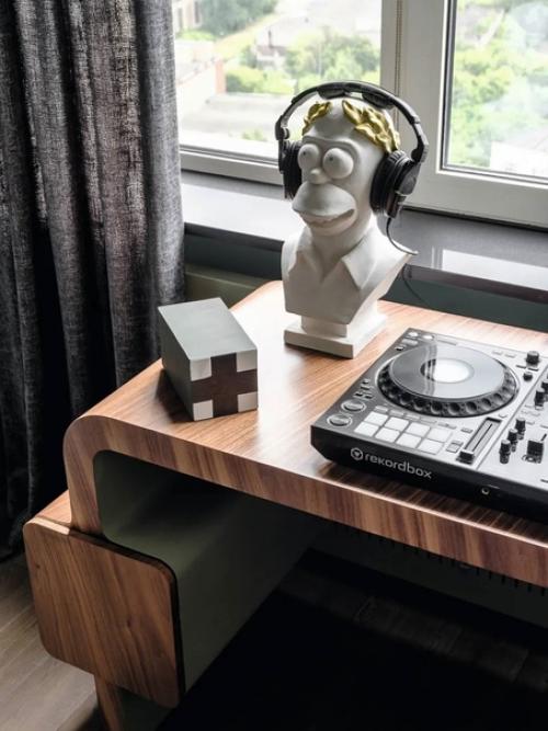 Квартира для профессионального диджея. 03