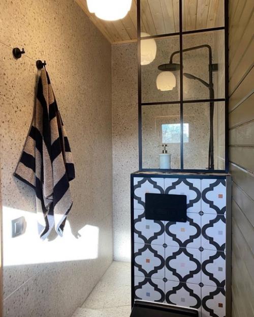 Дом, площадью всего 18 кв м. 07