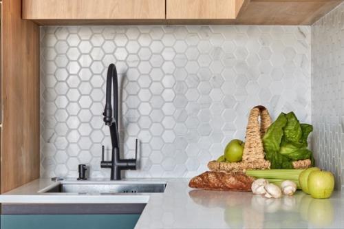 Зелёная кухня площадью: 23 кв.