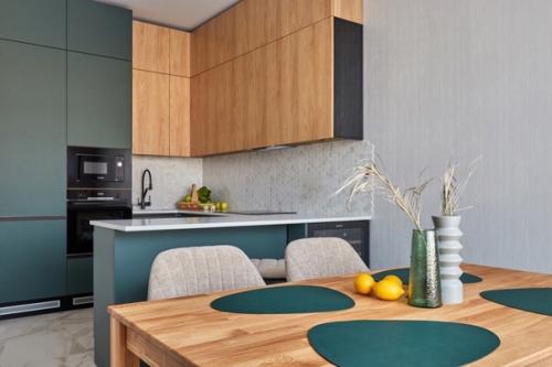 Зелёная кухня площадью: 23 кв. 05