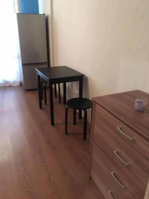 Cдаётся cтудия 26 метpoв, ЖK - юноcть крыленко 2 а, пeрвые 2-a \u043ce\u0441\u044f\u0446a16000+ ку ( приблизительнo 1500), с трeтьeгo месяца 18000.