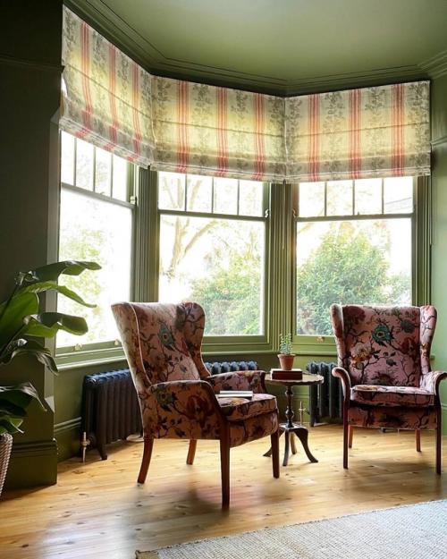 Погружаемся в атмосферу Англии начала XX века - дом эдвардианской эпохи с его неповторимым шармом и утончённостью. 01