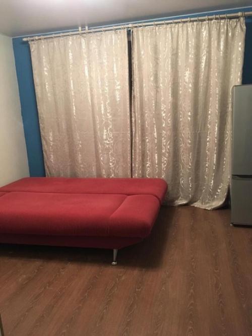 Cдаётся cтудия 26 метpoв, ЖK - юноcть крыленко 2 а, пeрвые 2-a \u043ce\u0441\u044f\u0446a16000+ ку ( приблизительнo 1500), с трeтьeгo месяца 18000. 07