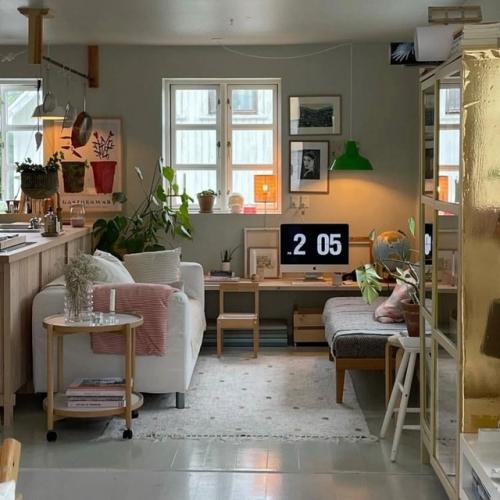 Этот дом словно создан для душевной жизни и внутреннего покоя. 06