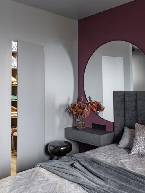 Трехкомнатная квартира с очень красивой цветовой палитрой и хорошими решениями по организации быта. 05