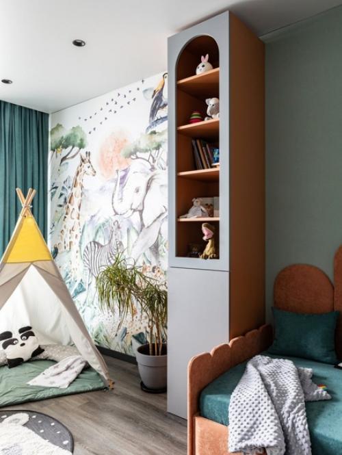 Трехкомнатная квартира с очень красивой цветовой палитрой и хорошими решениями по организации быта. 03