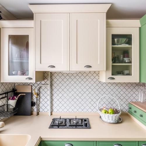 Кухни в оливковом цвете не теряют актуальности. 02