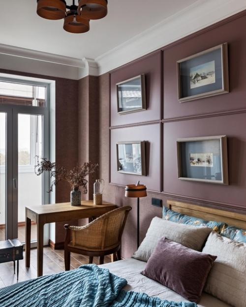 Черты классики, бохо и колониального стиля гармонично сочетаются в интерьере квартиры.