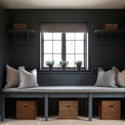 Интересная идея оформления прихожей. 02