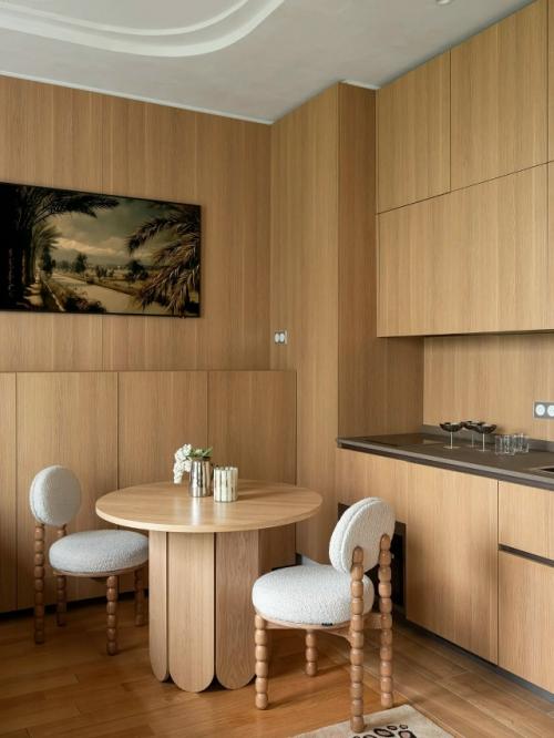 Главное достоинство этой квартиры - её уникальное расположение. 01