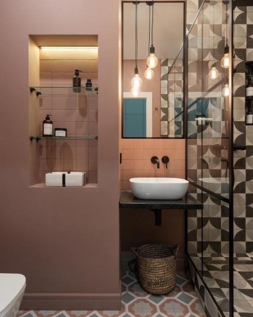 Таким образом, если заказчик одобрил этот проект, значит дизайнер все-таки не плох. 06