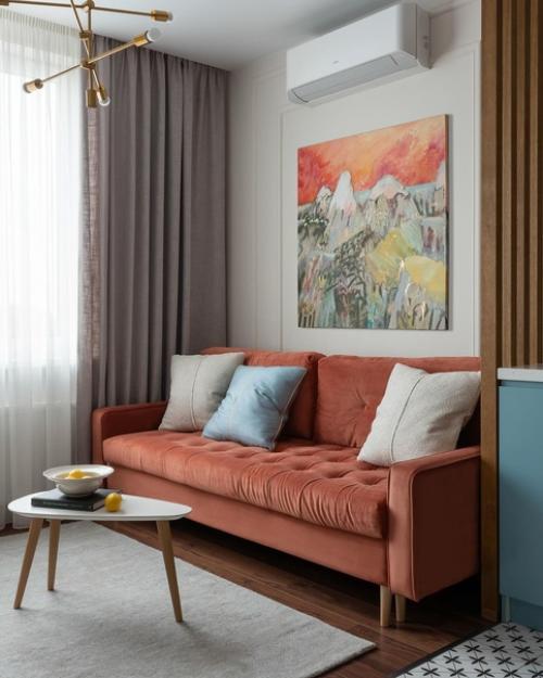 Таким образом, если заказчик одобрил этот проект, значит дизайнер все-таки не плох. 02