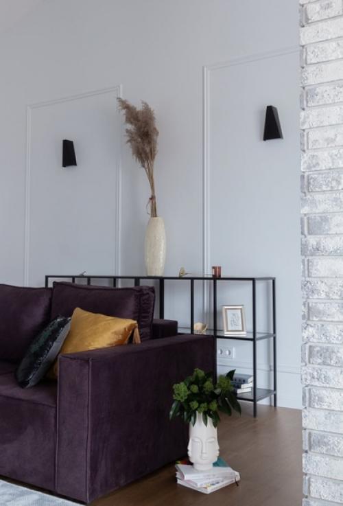 Большая квартира с бюджетными решениями.