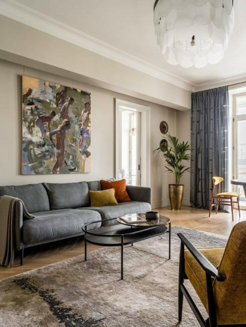 Это пример того, как можно объединить элегантность прошлого с функциональностью настоящего. 05