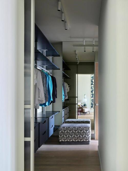 Этот интерьер - тонкое воплощение атмосферы побережья в сердце мегаполиса. 09