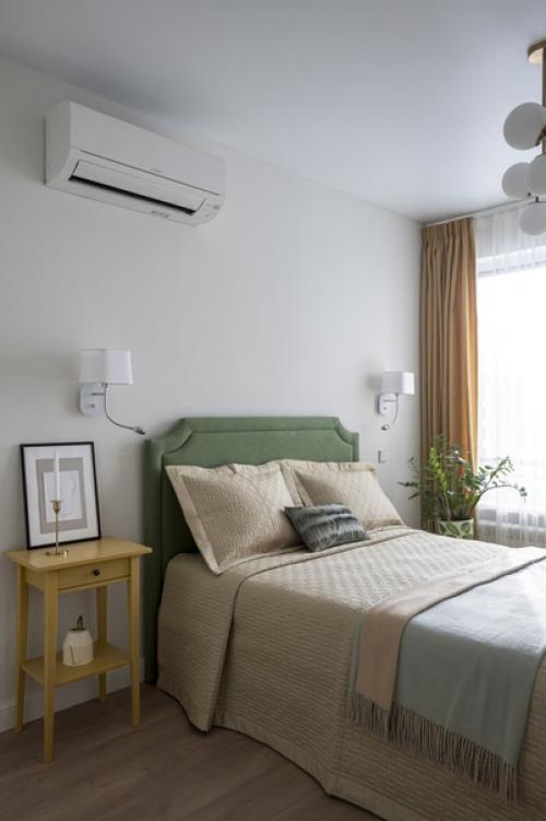 Двухкомнатная квартира с голубыми и бежевыми акцентами. 06