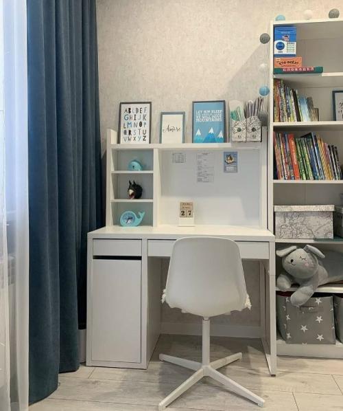 Уютная квартира, оформленная в спокойной нейтральной палитре, создаёт ощущение гармонии и продуманного комфорта. 08