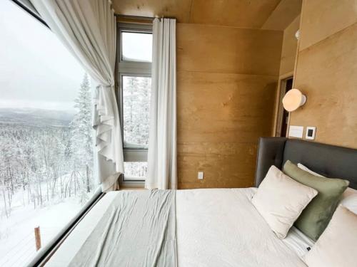 Дизайнерский мини - дом с видом на горы. 08