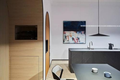 Продуманная планировка, ощущение простора на сравнительно небольшой площади. 02