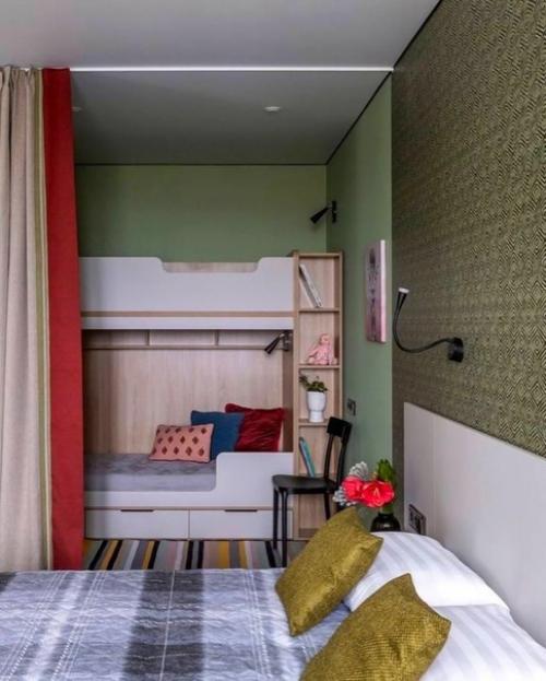 Интерьер в апартаментах площадью 69 кв. 01