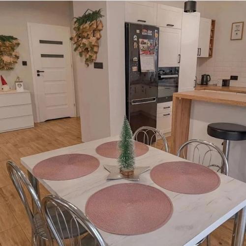 Дизайн кухни в загородном доме. 05