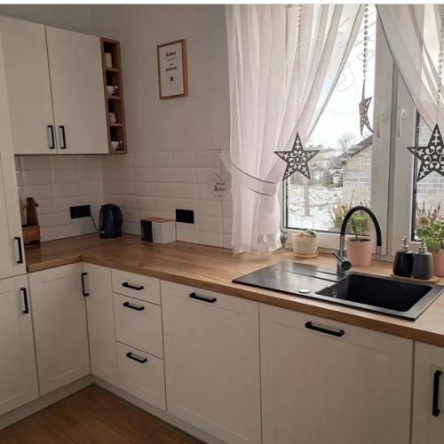 Дизайн кухни в загородном доме. 02