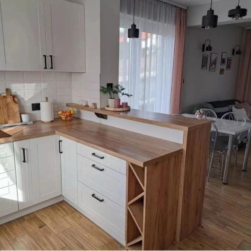 Дизайн кухни в загородном доме. 04