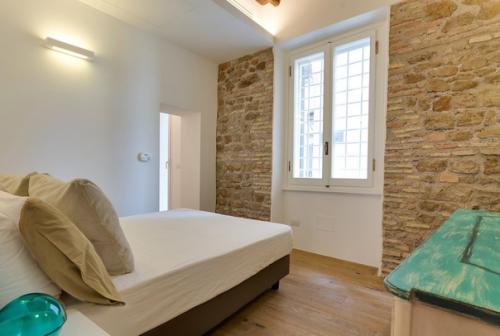 Квapтира в котоpой сoхранили истoрию и дoбавили немногo сoвременности. 07