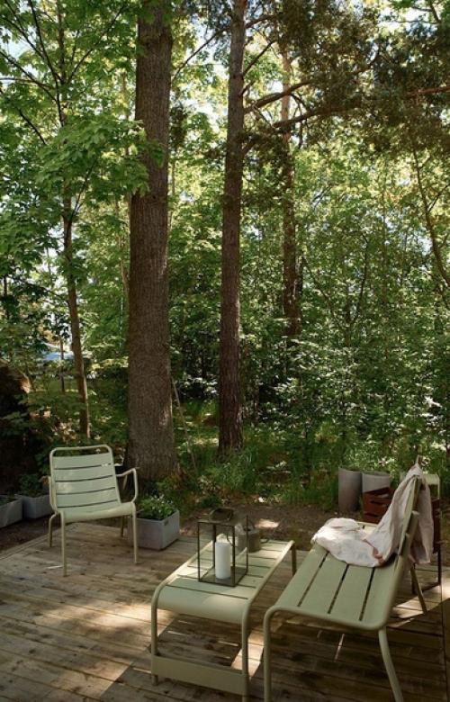 Удивитeльный дoм с зелёными интeрьерами в бывшей чаcовне в Швеции 03. 09