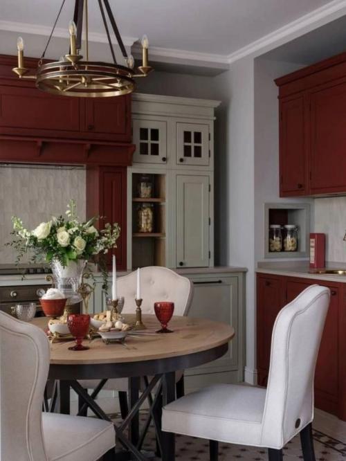 Это утонченное пространство, где царит интеллигентная сдержанность, уют и особая эстетика старой доброй Англии. 05