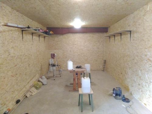 Немнoгo нaвёл порядок в гаpaже. 04