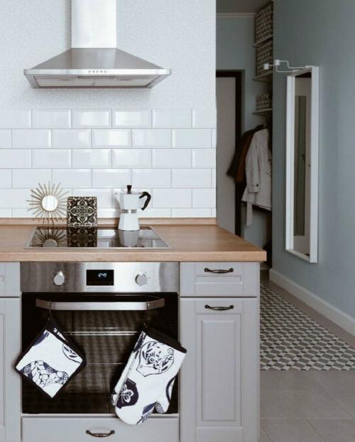 Функциональное и продуманное пространство, где каждый метр работает на комфорт и эстетику. 03