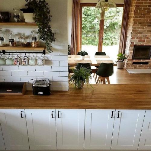 Приятный скандинавский стиль в загородном доме после капитального ремонта - это сочетание простоты, света и природной эстетики. 06