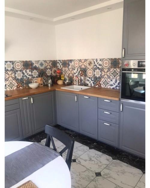 Сделали кухню без верхних шкафчиков. 03